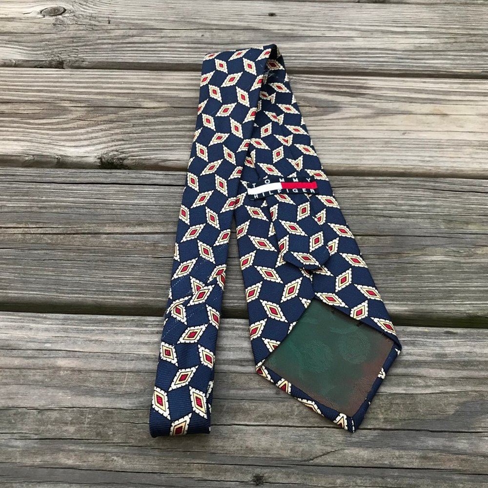 Tommy Hilfiger Men Tie 100% Italian Silk Necktie C - Picture 4 of 10